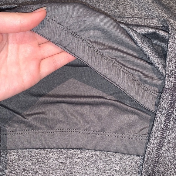 NWOT Madewell Gray Sport Top Size XL - Picture 4 of 6